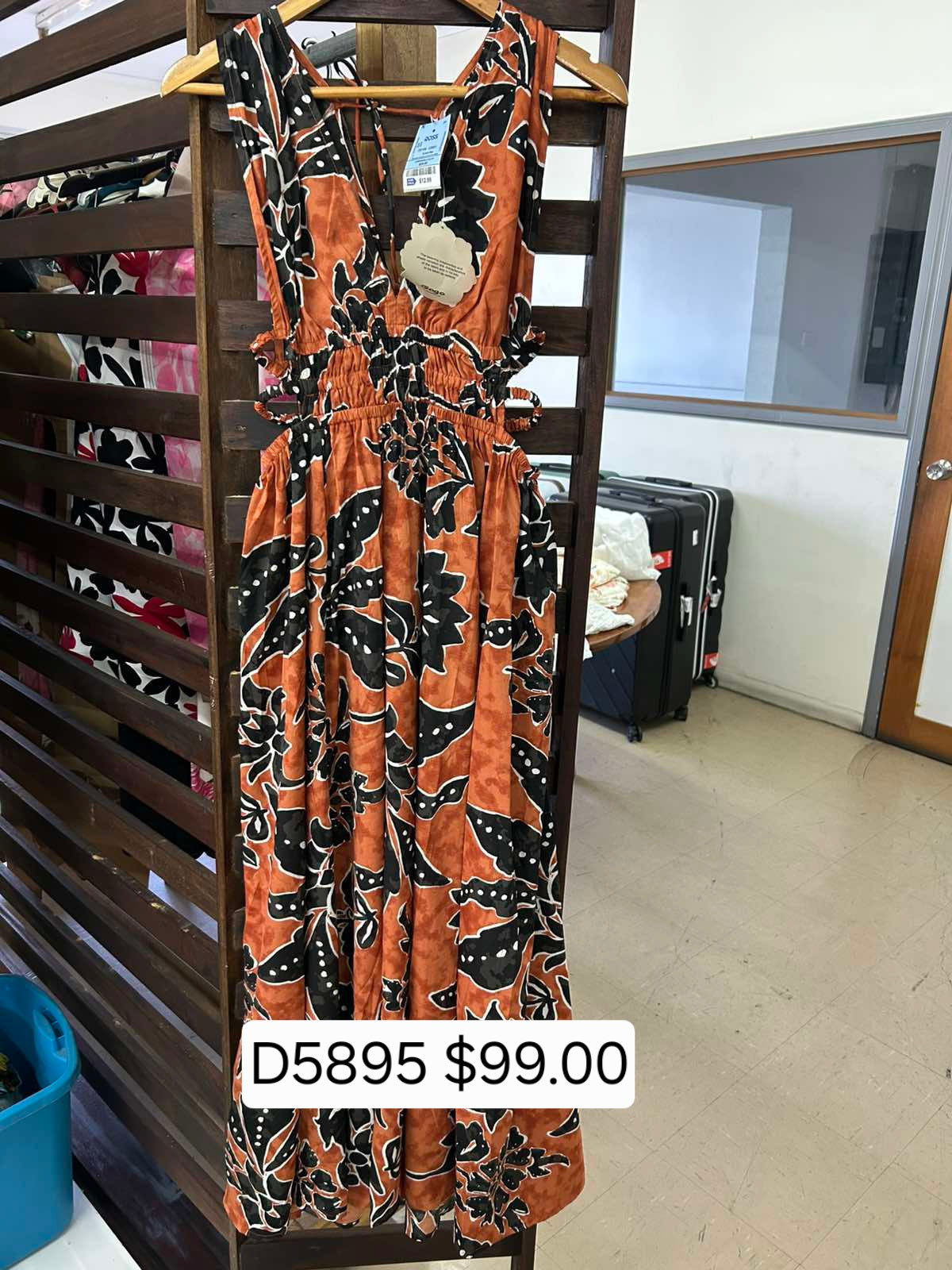 August Muse Assorted Dress Collection (5881-5900)
