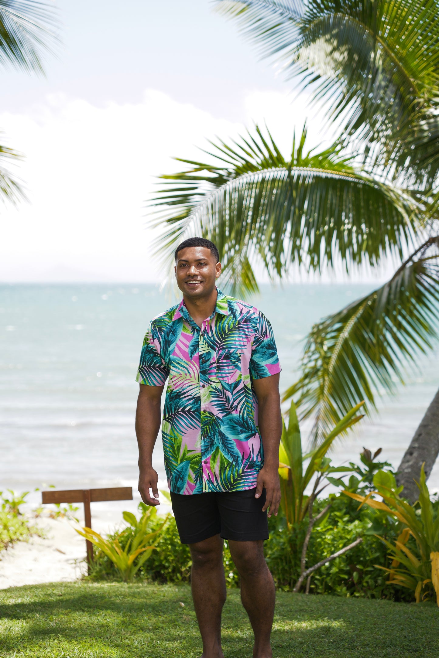 Men's Shirts - Palapalai Fern Print.